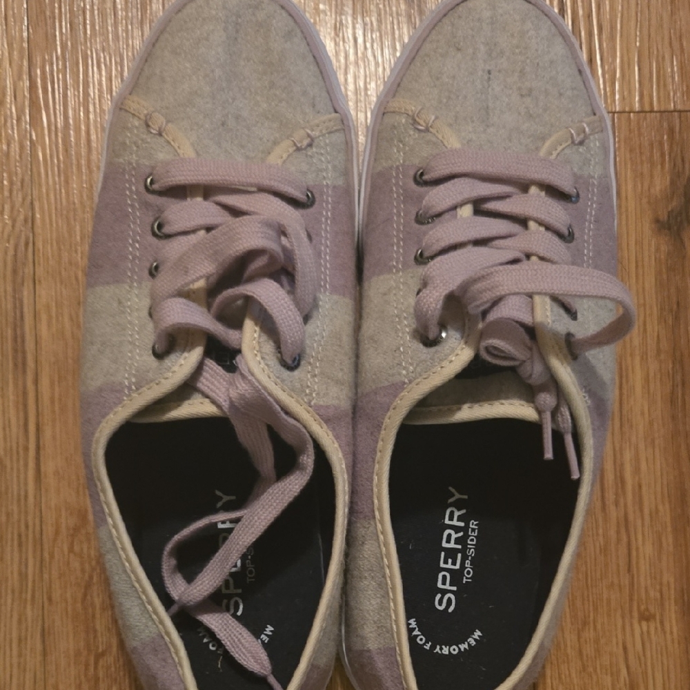 Sperry Casual Sneakers in Gray and Lavender